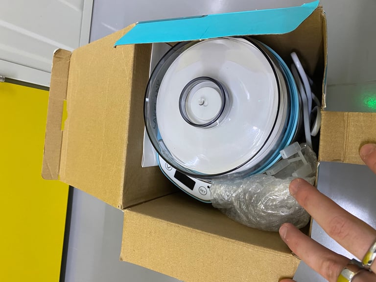 Yogurt maker