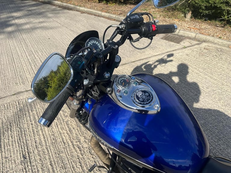 2012 62 TRIUMPH SPEEDMASTER 865 BONNEVILLE SPEED MASTER BOBBER CRUISER AMERICA