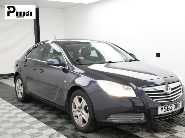 2013 Vauxhall Insignia 2.0 CDTi ecoFLEX Exclusiv 5dr [Start Stop] HATCHBACK DIESEL Manual