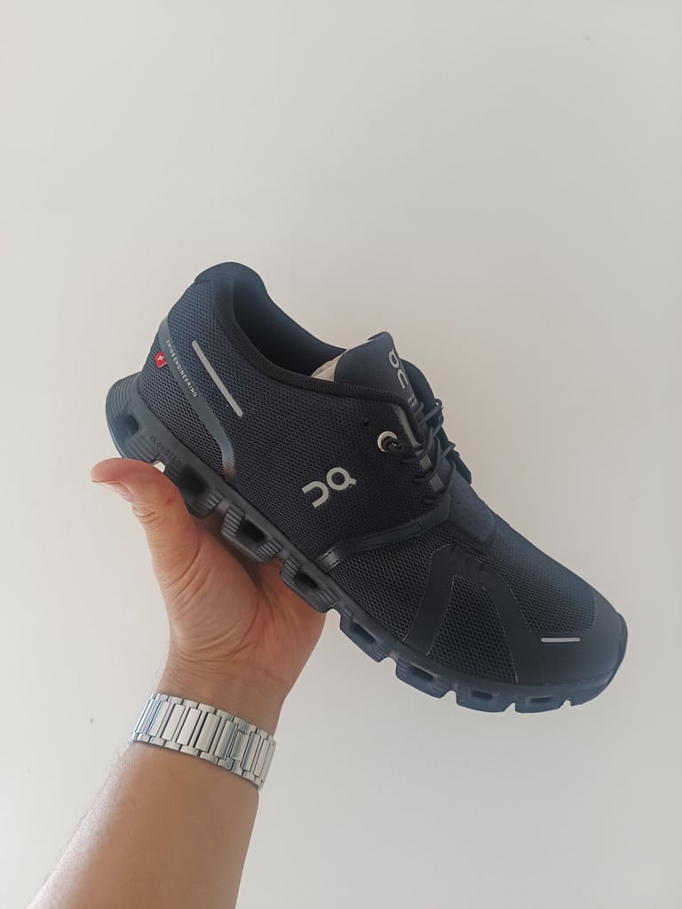 image for On clouds brand new 10.5 