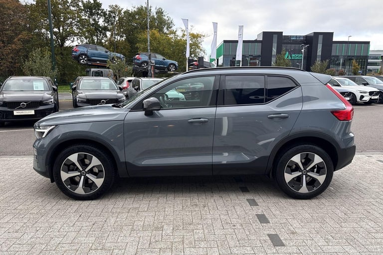 2022 Volvo XC40 2.0 B4 MHEV Ultimate SUV 5dr Petrol Hybrid DCT Auto Euro 6 (s/s) (197 ps) ESTATE ...