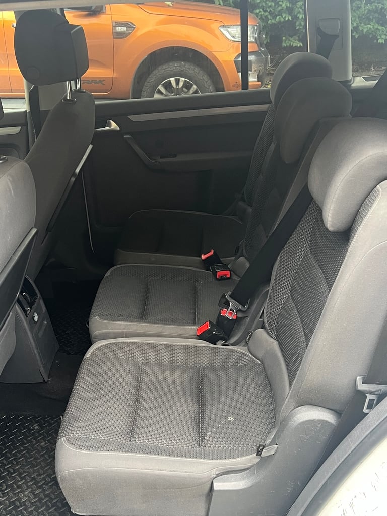 Volkswagen, TOURAN, MPV, 2015, Semi-Auto, 1598 (cc), 5 doors