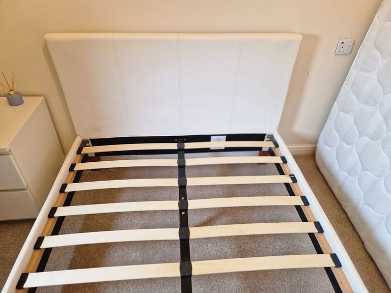 Small double faux leather bedframe