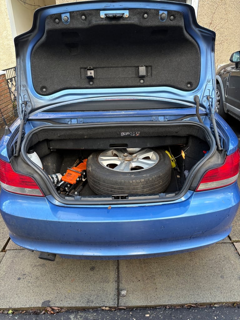 BMW, 1 SERIES, Convertible, 2008, Manual, 1995 (cc), 2 doors