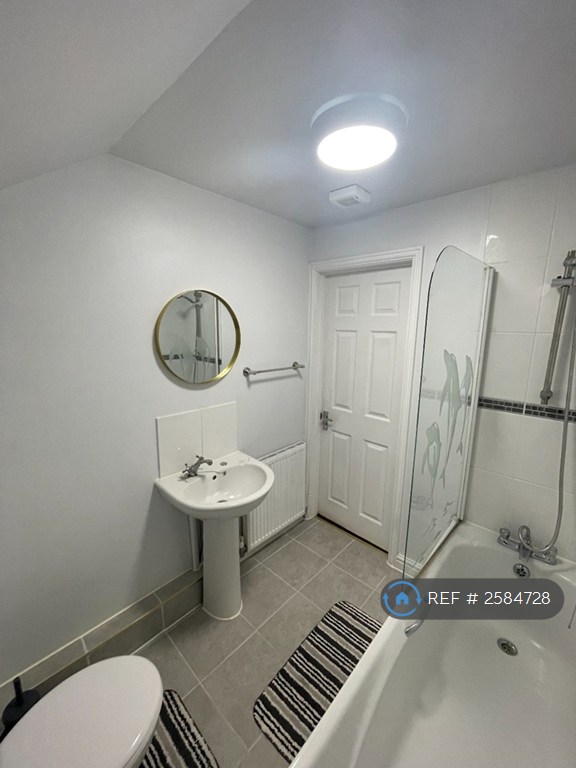 1 bedroom in Wellington Street, Kettering, NN16 (#2584728)