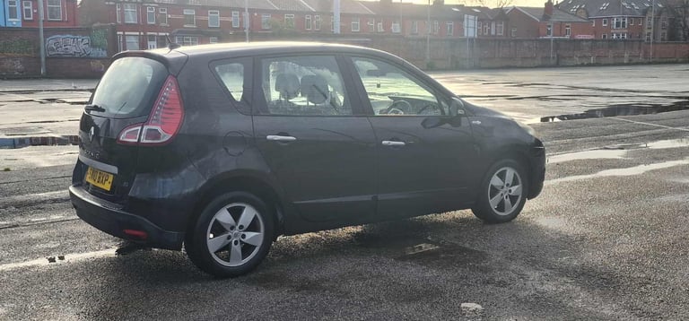 Renault scenic 1.5 cdi dynamique 