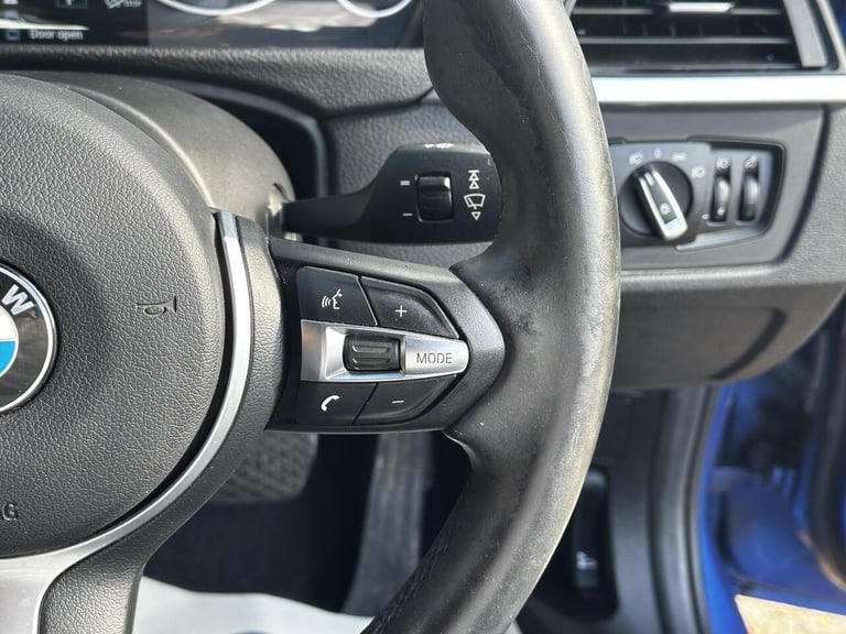 2015 BMW 3 Series Saloon (2011 - 2015) Saloon Petrol Automatic