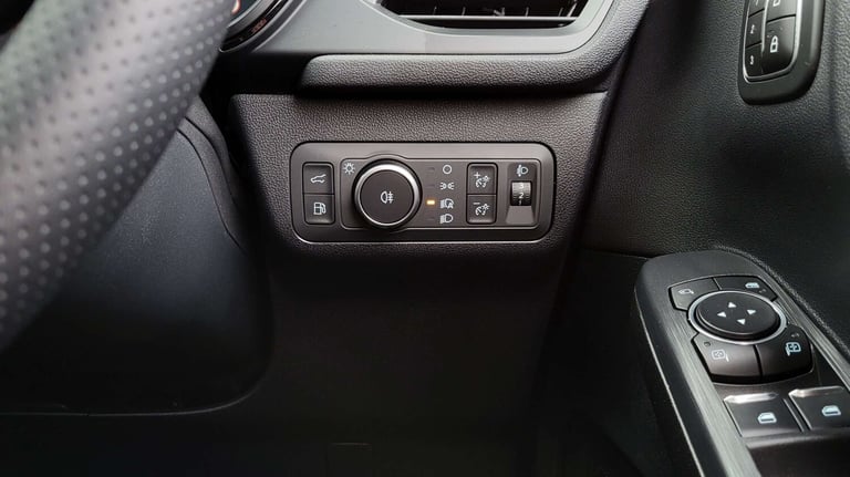 2024 Ford Kuga 2.5 PHEV ST-Line X 5dr CVT SUV Plug-In Hy Automatic