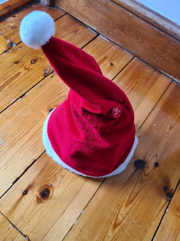 Christmas Hat that plays music