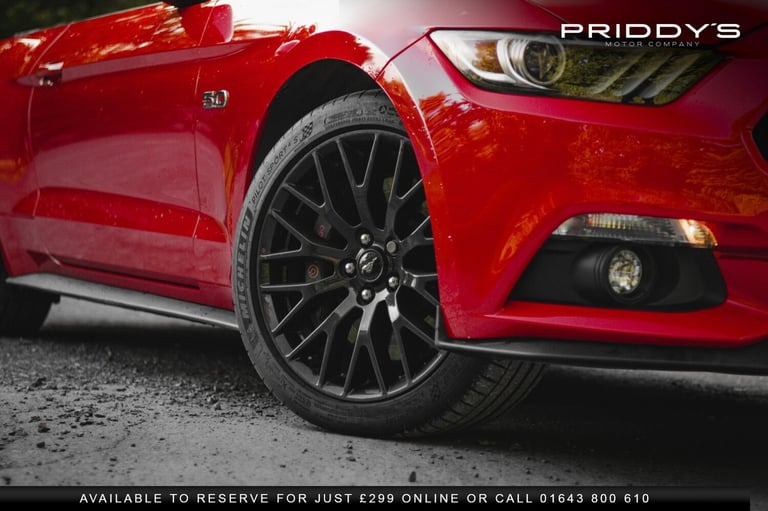 FORD MUSTANG 5.0 V8 GT - 5.0 V8 GT - Roof down, V8 roaring, country roads. It