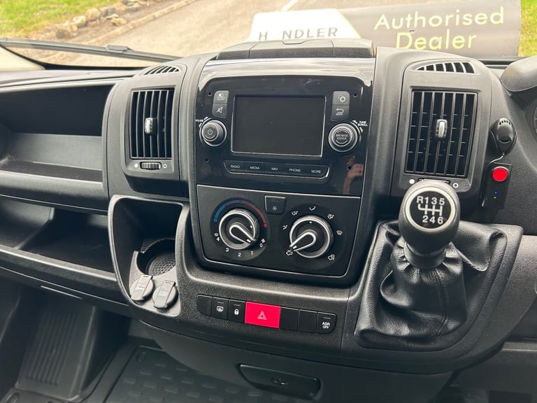 2022 Peugeot Boxer 2.2 BlueHDi H2 Professional Van 140ps PANEL VAN Diesel Manual