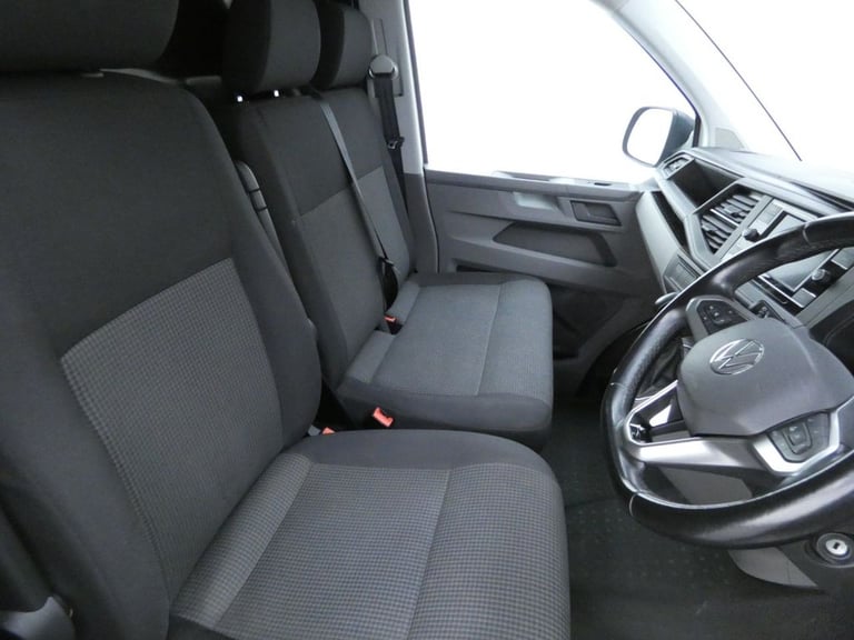 2021 Volkswagen Transporter T32 P/V BASE 110 BHP PANEL VAN ELECTRIC Automatic