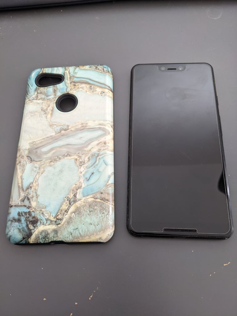 Google Pixel 3 XL with Burga Case