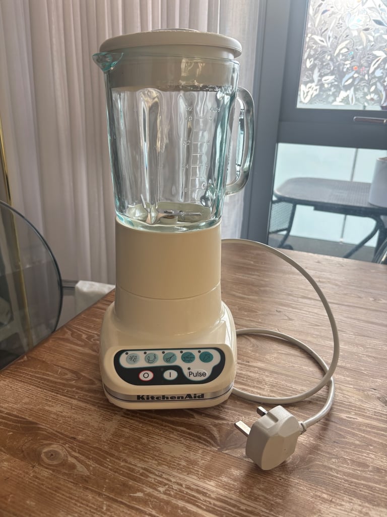 image for Vintage Kitchen Aid Blender - Cream
