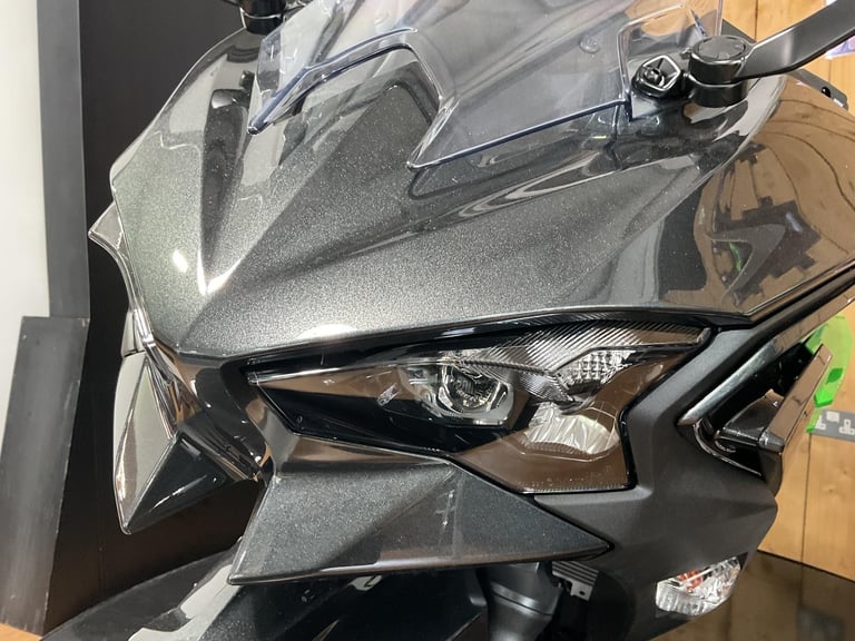 Kawasaki Ninja 500 2025 In stock! ZERO% HP! FREE UK DELIVERY! 4 Year Warranty!