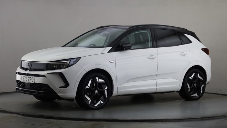 2023 Vauxhall Grandland 1.6 14.2kWh GSe SUV 5dr Petrol Plug-in Hybrid Auto AWD Euro 6 (s/s) (300 ...