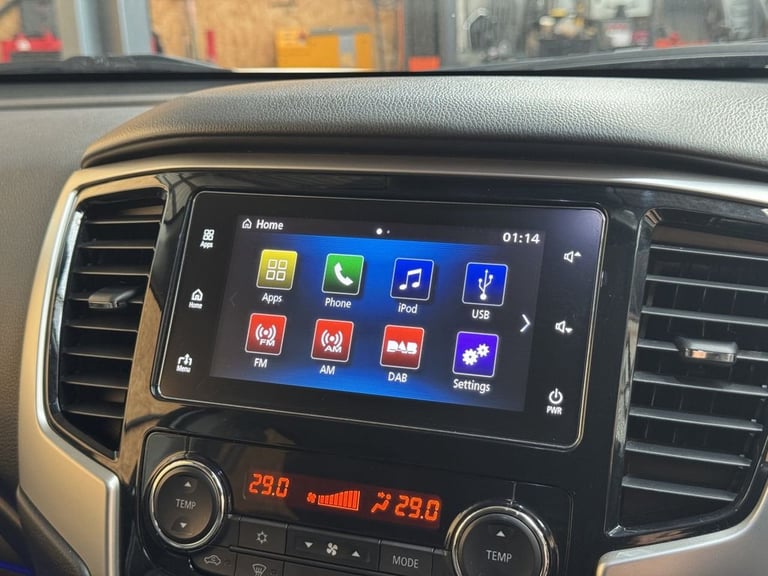 2020 Mitsubishi L200 2.2 DI-D DC Barbarian X Pickup Double Cab 4dr Diesel Auto 4WD Euro 6 (s/s)  ...