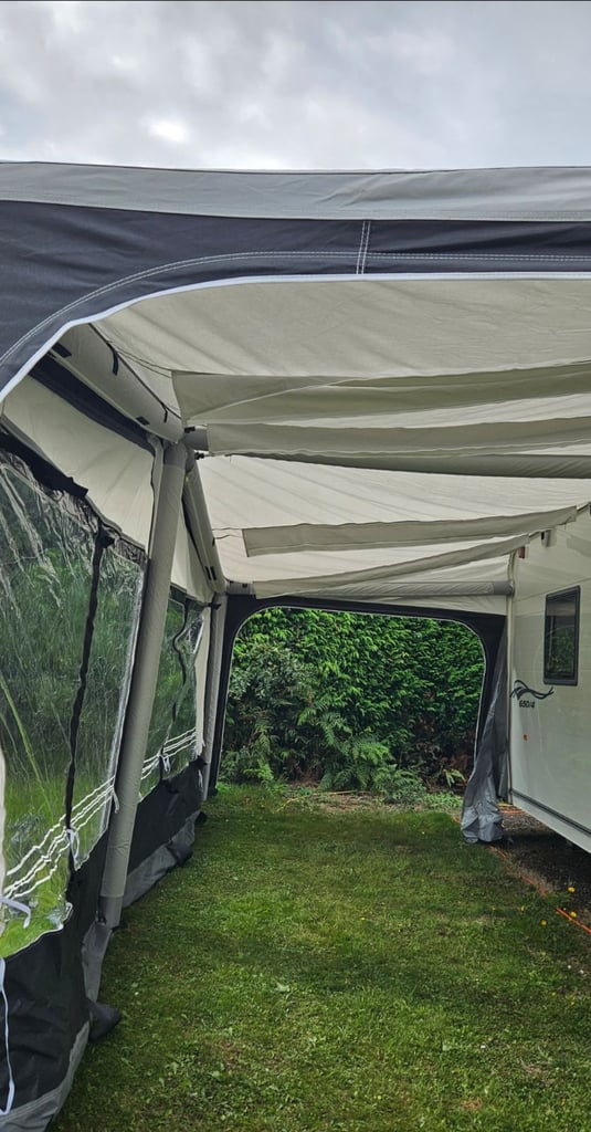Dorema air awning size 17
