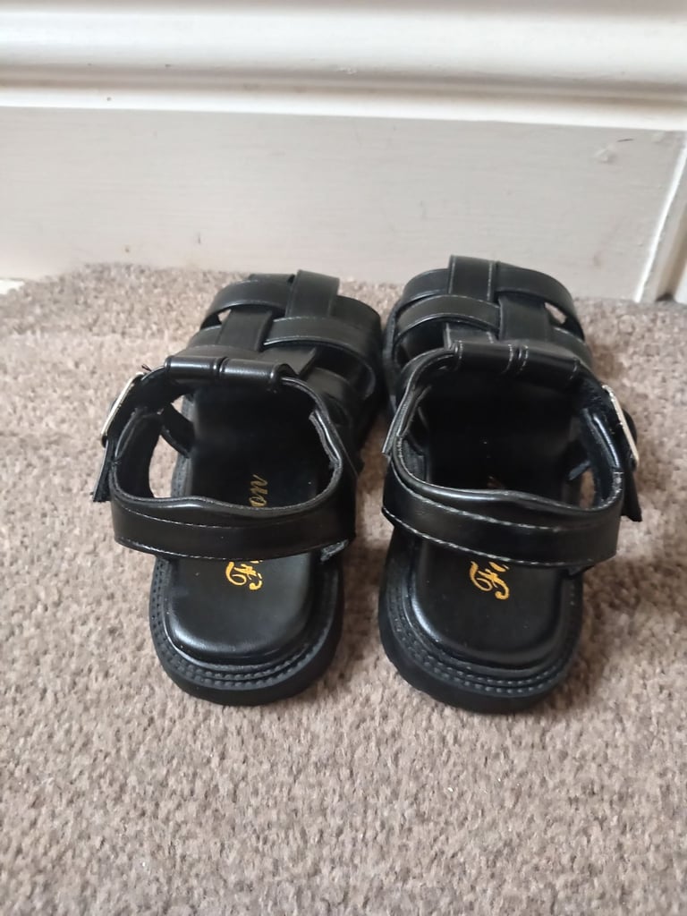Brand new kids sandals