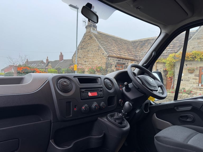 2016 Renault Master 2016 RENAULT MASTER 2.3 DCI SL28 BUSINESS SWB WINDOW VAN PANEL VAN Diesel Manual