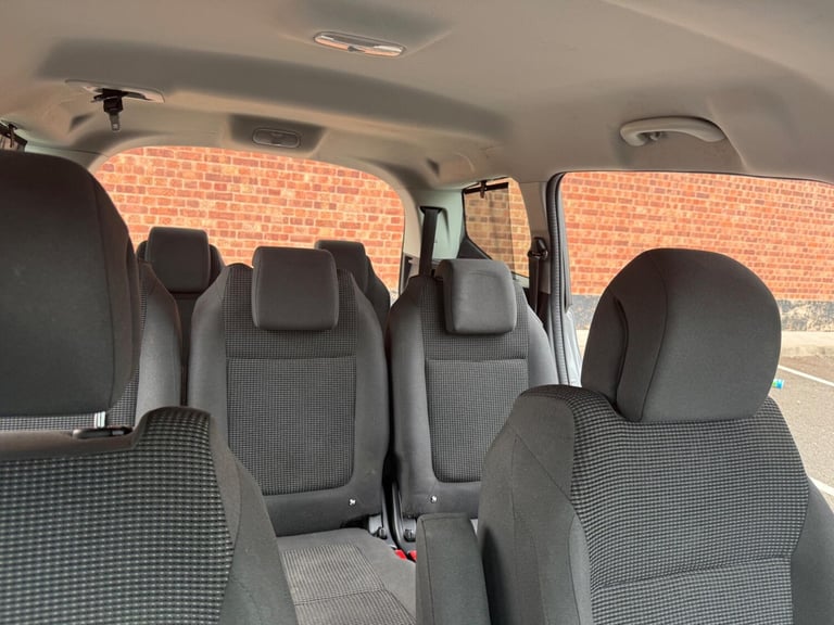  Peugeot 5008 1.6 HDi Active Euro 5 5dr Diesel Manual