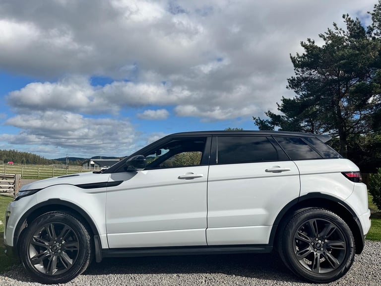 LAND ROVER RANGE ROVER EVOQUE 2.0 TD4 Landmark 2018