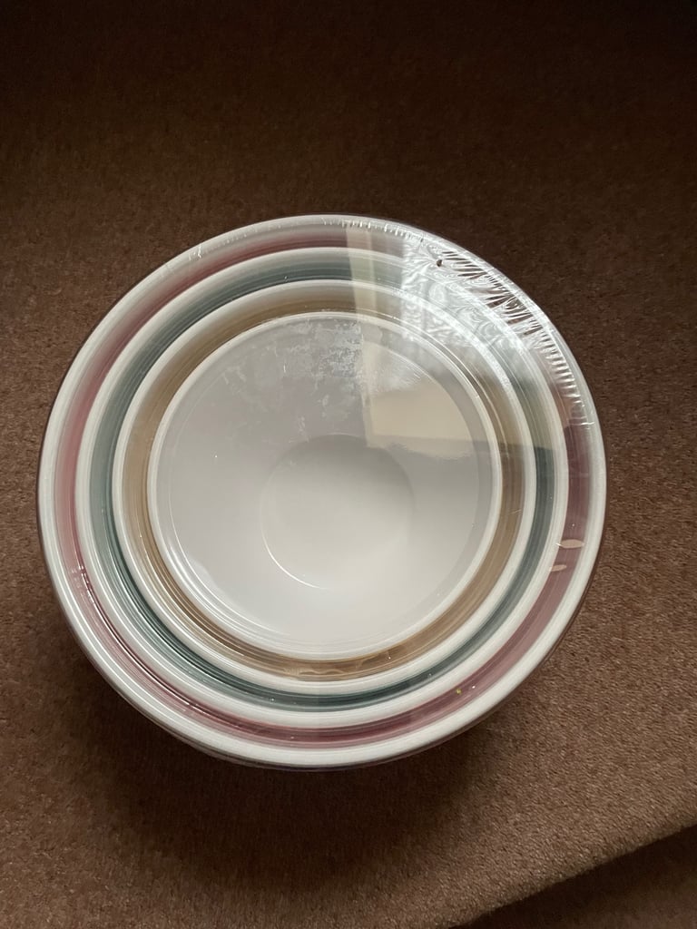 image for Costco 4 x Multicoloured Stacking Thick Melamine Cooking Bowls