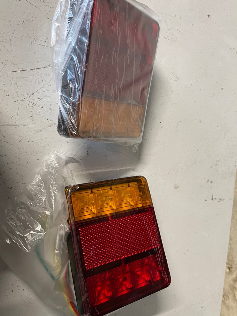 Trailer lights