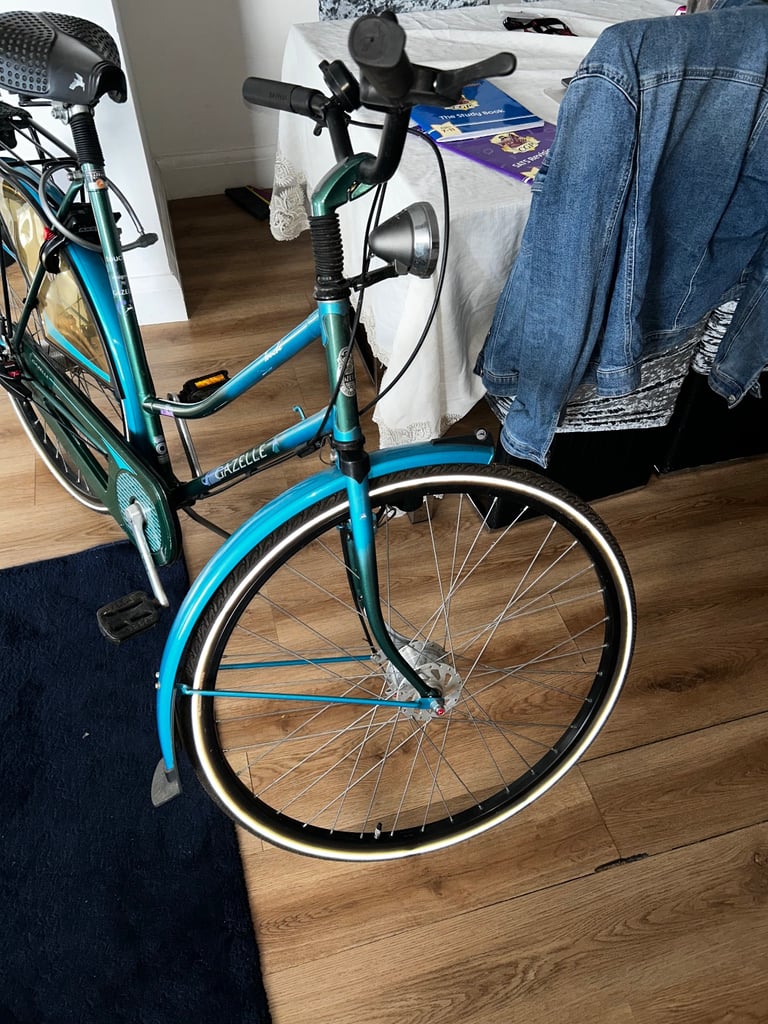 Bike 28 inch wheels 