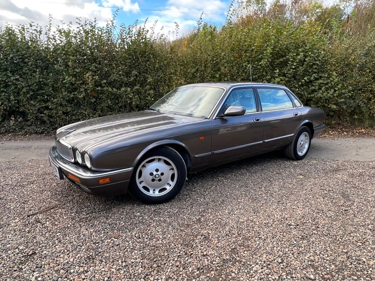 1996 JAGUAR XJ6 4 DOOR SALOON 3.2 PETROL AUTOMATIC