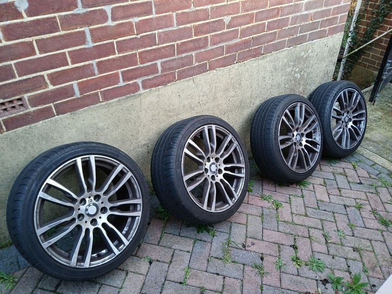 Genuine set of 19inch BMW msport wheel's with tyre's 