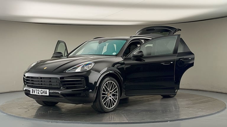 2022 Porsche Cayenne 3.0T V6 Platinum Edition TiptronicS 4WD Euro 6 (s/s) 5dr SUV Petrol Automatic