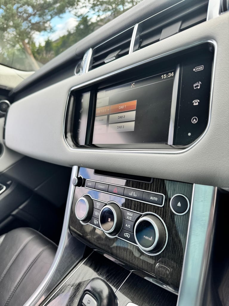 LAND ROVER RANGE ROVER SPORT 3.0 SD V6 HSE Dynamic 2016