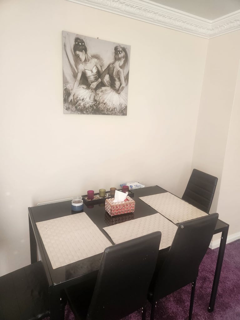 Double room to rent for 2 boys 