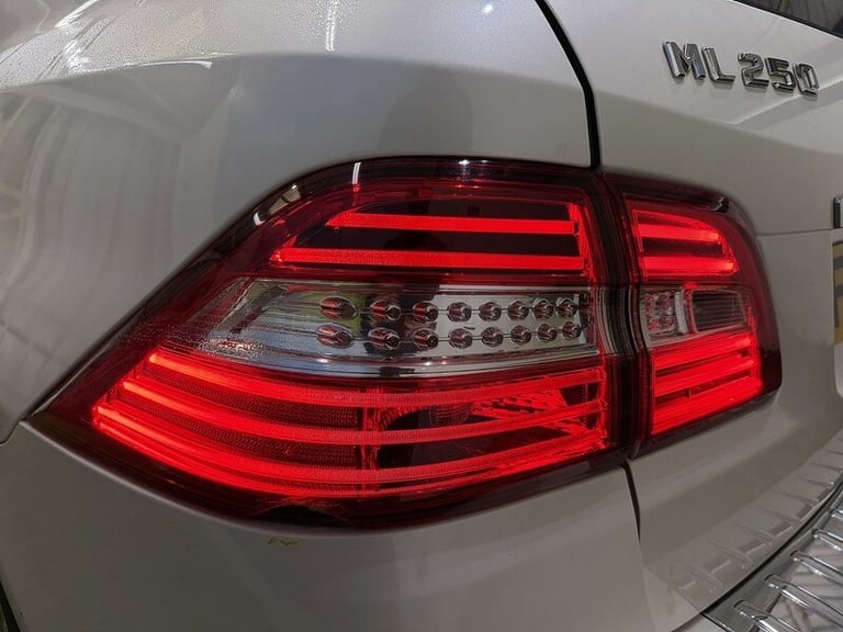 2012 Mercedes-Benz M-Class 2.1 ML250 BlueTEC Sport SUV 5dr Diesel G-Tronic 4WD Euro 6 (s/s) (204 ...