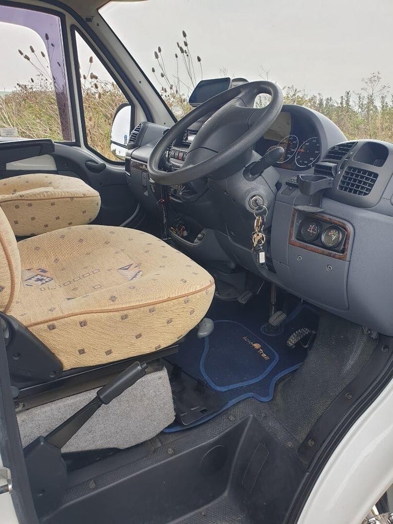 2003 Auto-Trail Arapaho SE