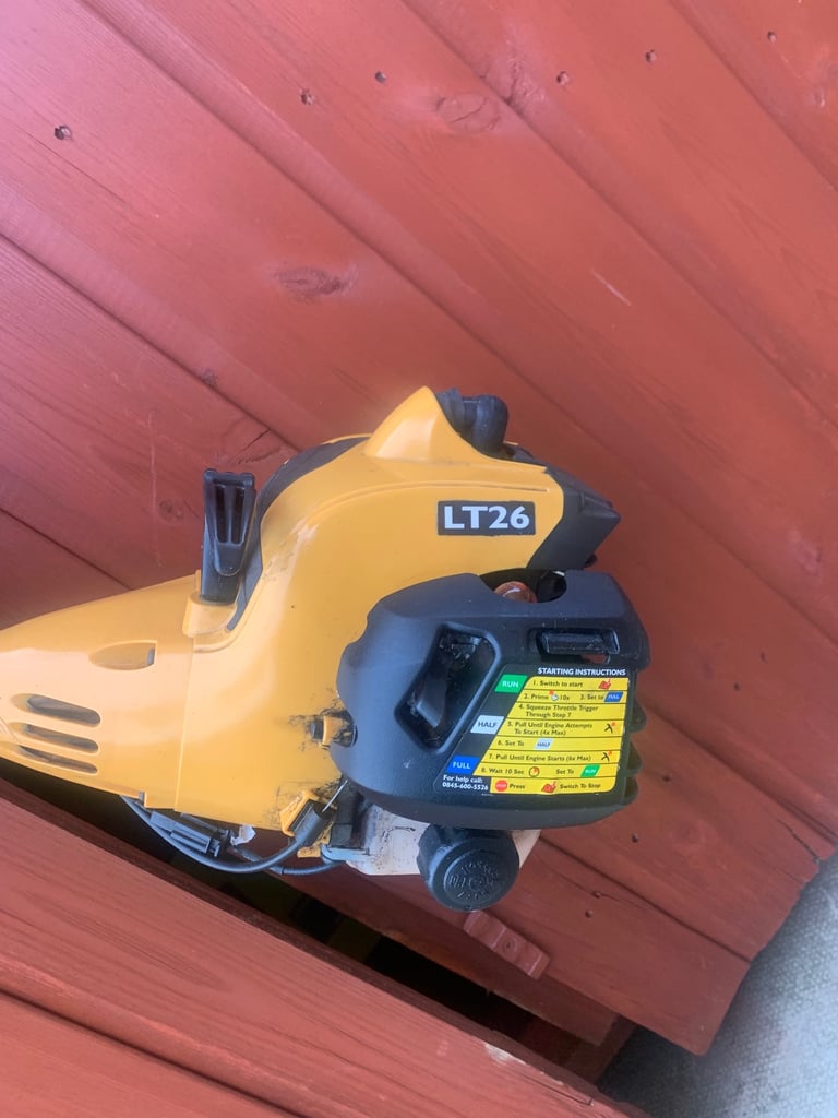 JCB strimmer - 