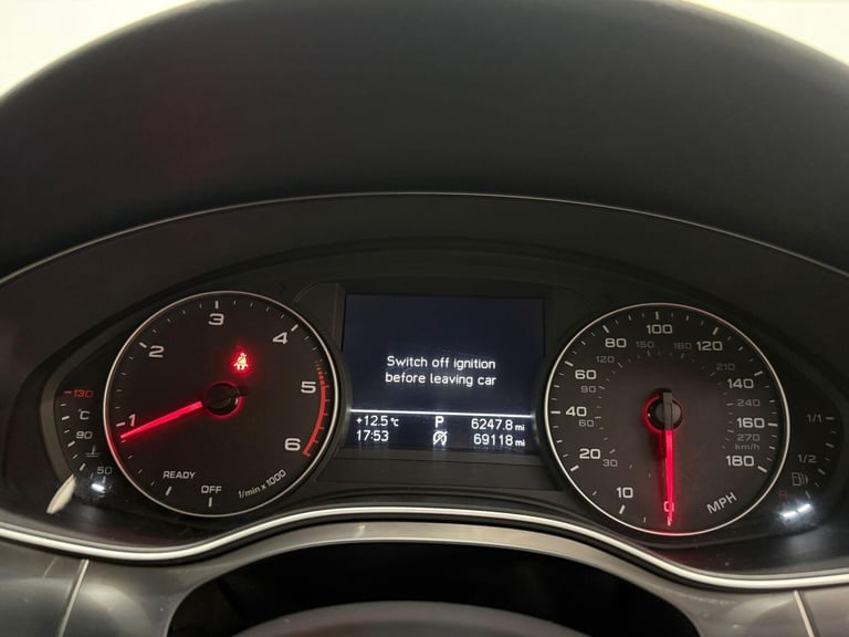 2016 Audi A6 Saloon 2.0 TDI ultra Black Edition S Tronic Euro 6 (s/s) 4dr SALOON Diesel Automatic