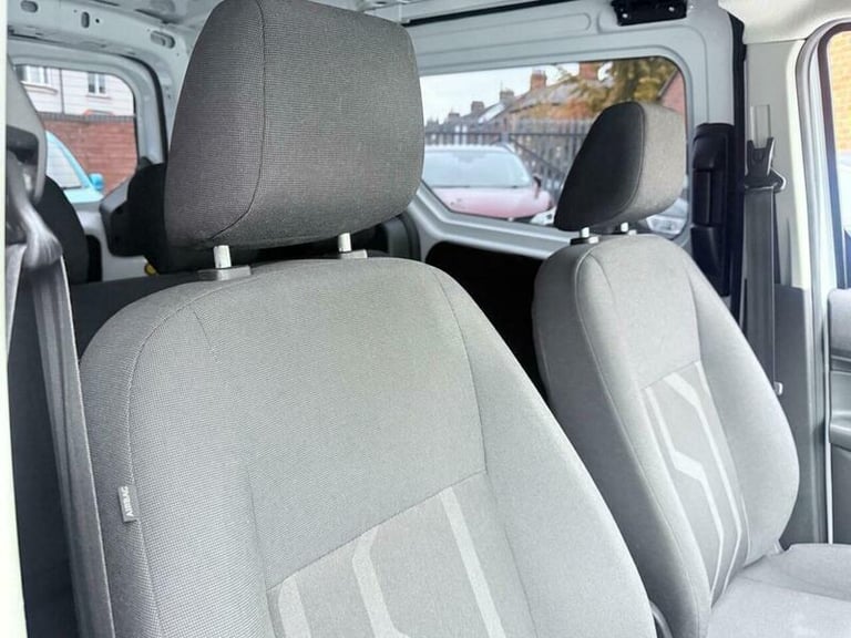 2018 Ford Transit Connect 1.5 240 EcoBlue Trend Panel Van 5dr Diesel Auto L2 Euro 6 (s/s) (120 ps...