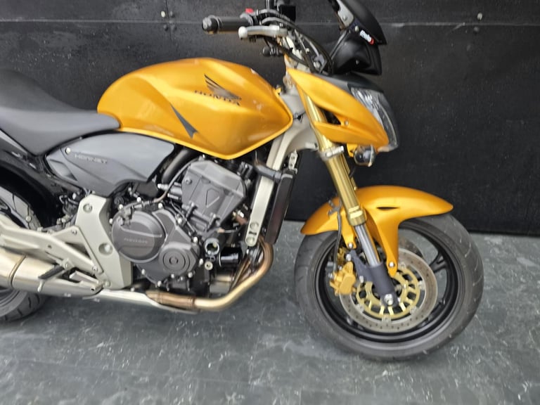 HONDA CB600 F-8 HORNET LOW MILEAGE HPI CLEAR