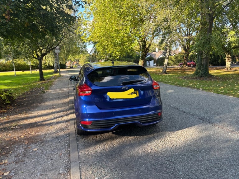 Ford, FOCUS, Hatchback, 2015, Manual, 1499 (cc), 5 doors