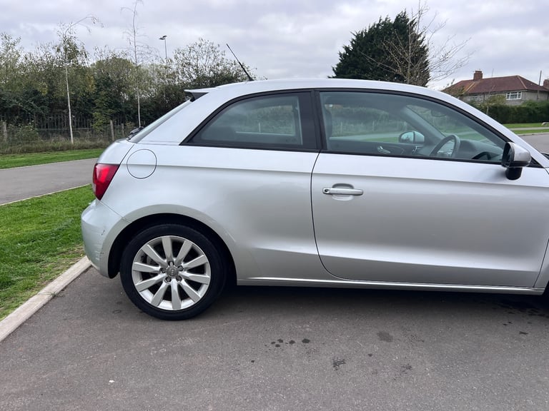 Audi, A1, Hatchback, 2011, Manual, 1598 (cc), 3 doors