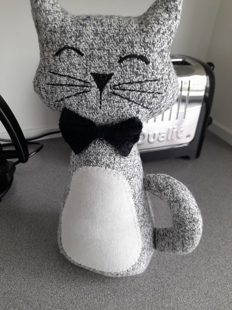 Cat in a bow tie, doorstop. Nearly new