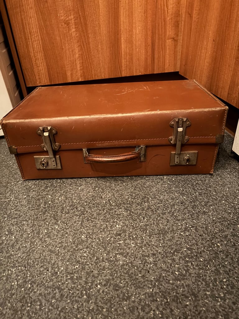 Vintage suitcase 