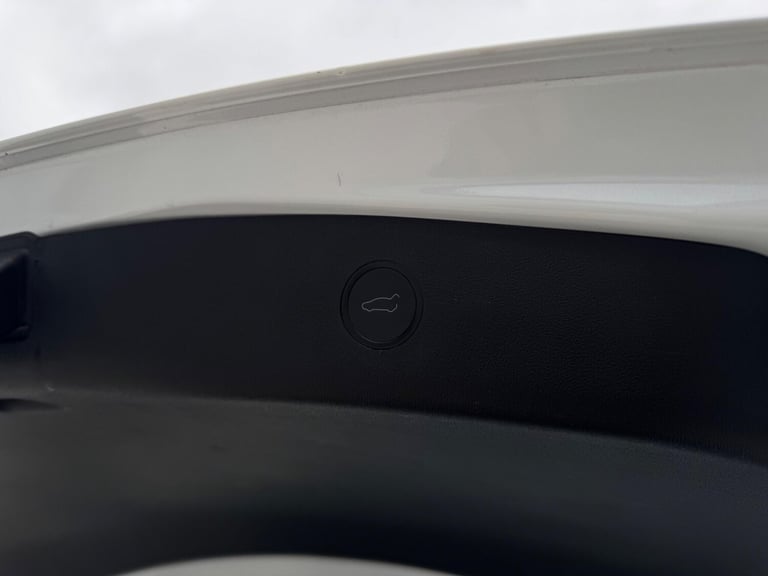 2020 Tesla Model 3 Standard Range Plus Auto RWD 4dr SALOON Electric Automatic