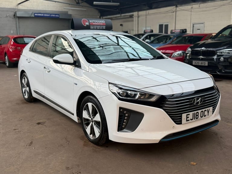2018 Hyundai IONIQ 1.6 GDi Plug-in Hybrid Premium SE 5dr DCT HATCHBACK PETROL/ELECTRIC Automatic