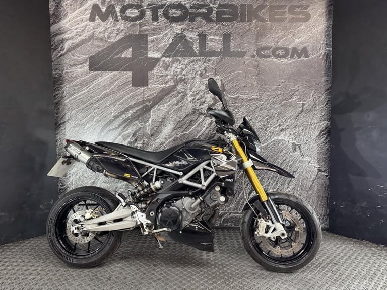 image for APRILIA DORSODURO 750 2012