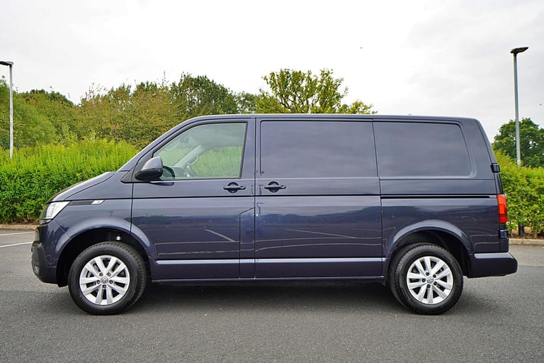 2021 Volkswagen Transporter 2.0 Transporter T28 HighLine TDI SWB Panel Van Diesel Manual