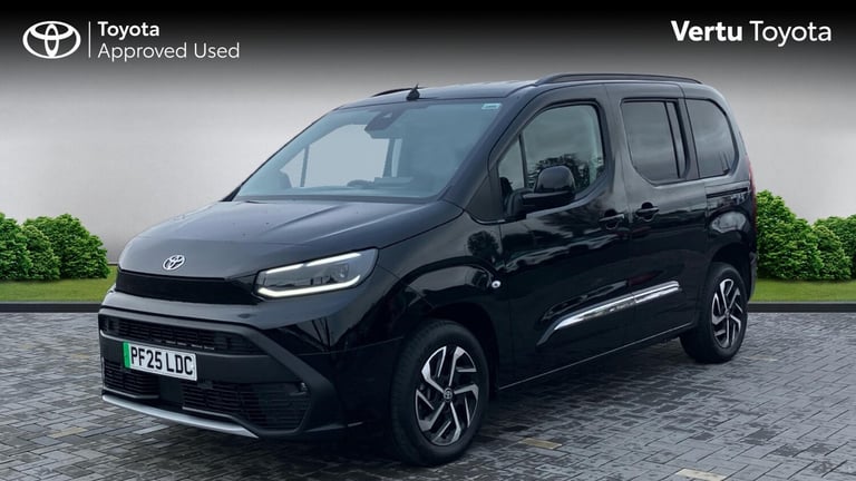 2025 Toyota PROACE CITY Verso 100kW Design L1 50kWh 5dr Auto Electric Estate Estate Electric Auto...