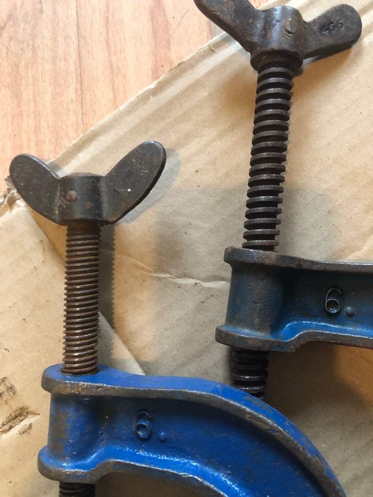 4 record heavy duty G clamps 3 x size 6 & a number 4